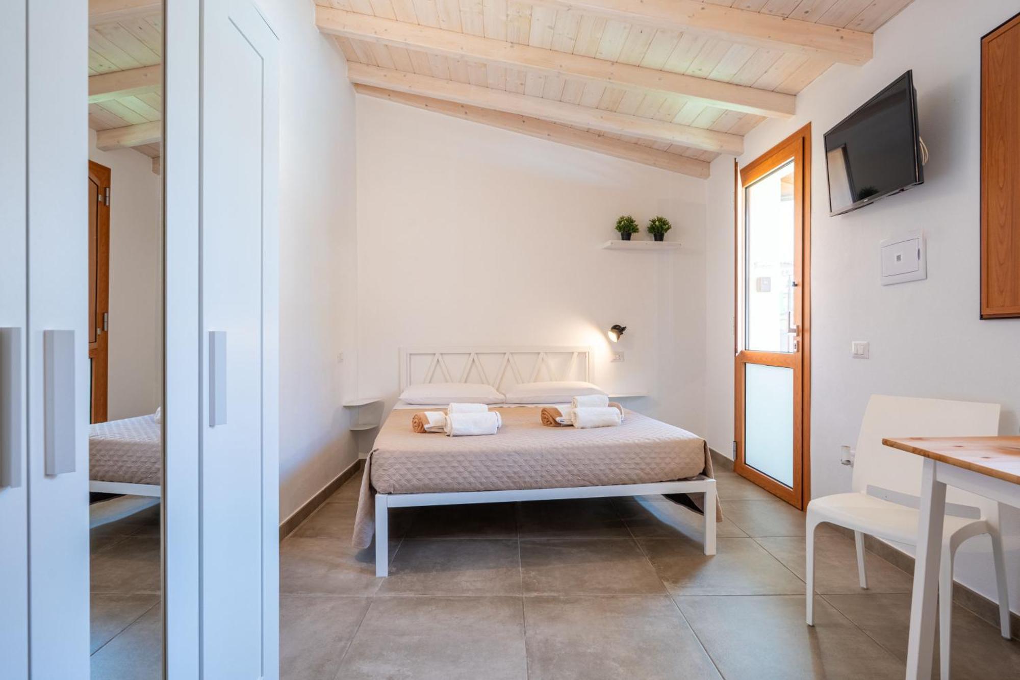 Villa Campidanese アッセミニ エクステリア 写真