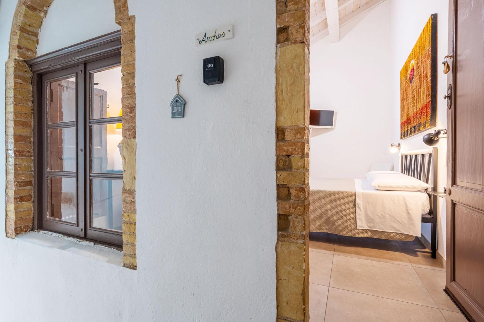 Villa Campidanese アッセミニ エクステリア 写真